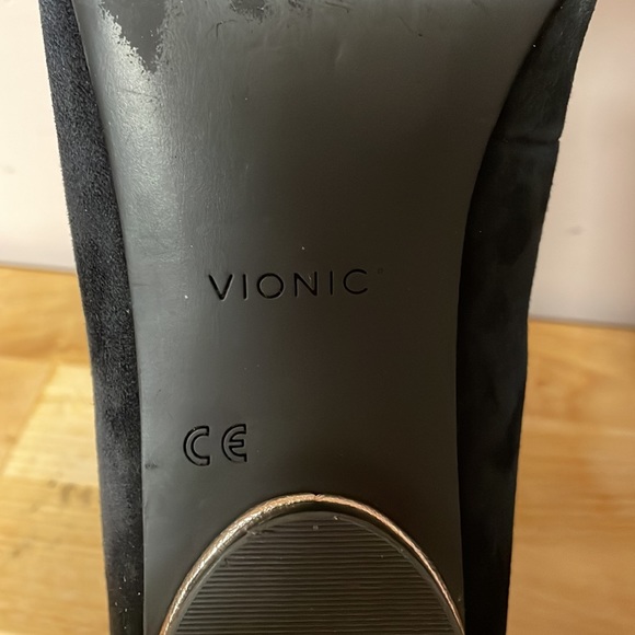 Vionic Hannah suede flats size 9.5 - Picture 10 of 12